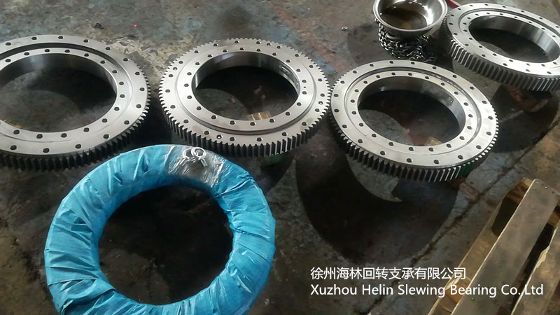 How To Choose The Type Of Slewing Bearing?